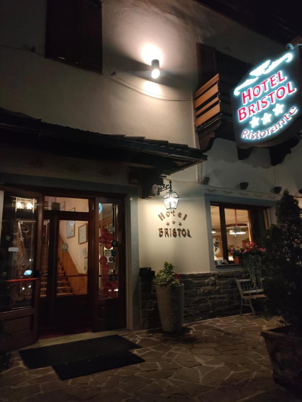 Hotel Bristol Fiumalbo Dış mekan fotoğraf
